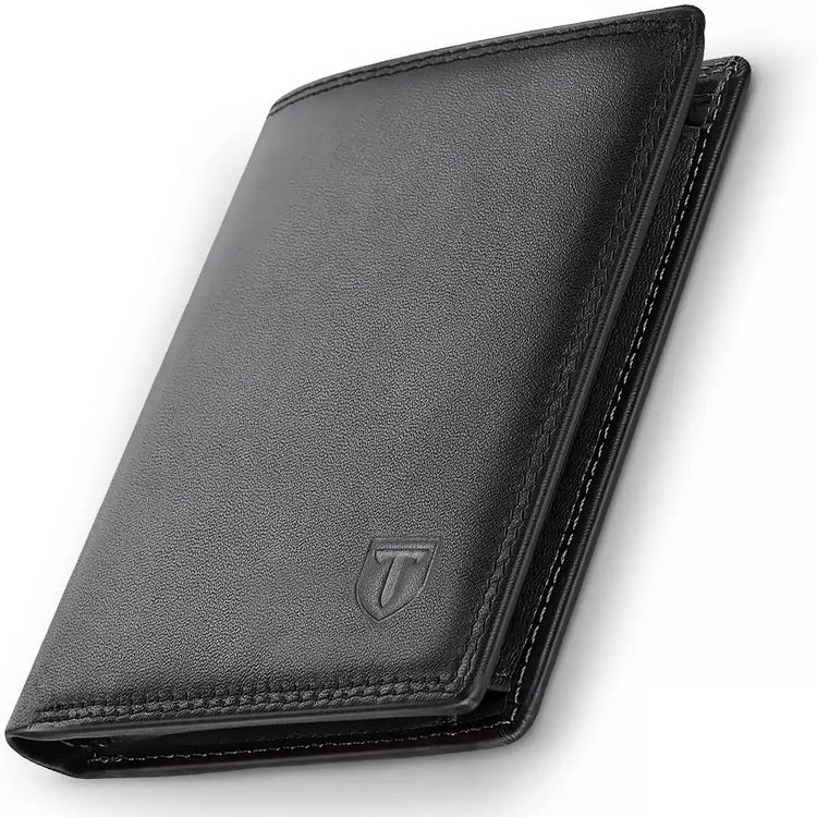 Discover the convenience of a smart wallet. Equipped with RFID blocking and GPS tracking, it's your perfect companion. Enjoy these features and free delivery today.