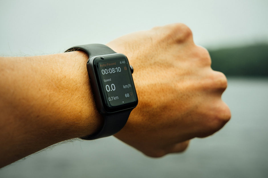 Discover the ultimate smart watch buying guide. Explore top brands like Amazfit, Haylou, Colmi, and affordable options at gadgman.co.uk with free delivery.