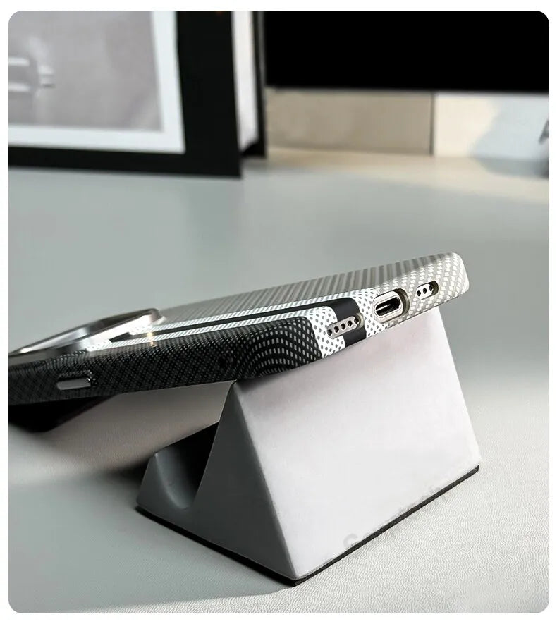 Carbon Fibre Texture MagSafe Case for Apple iPhone